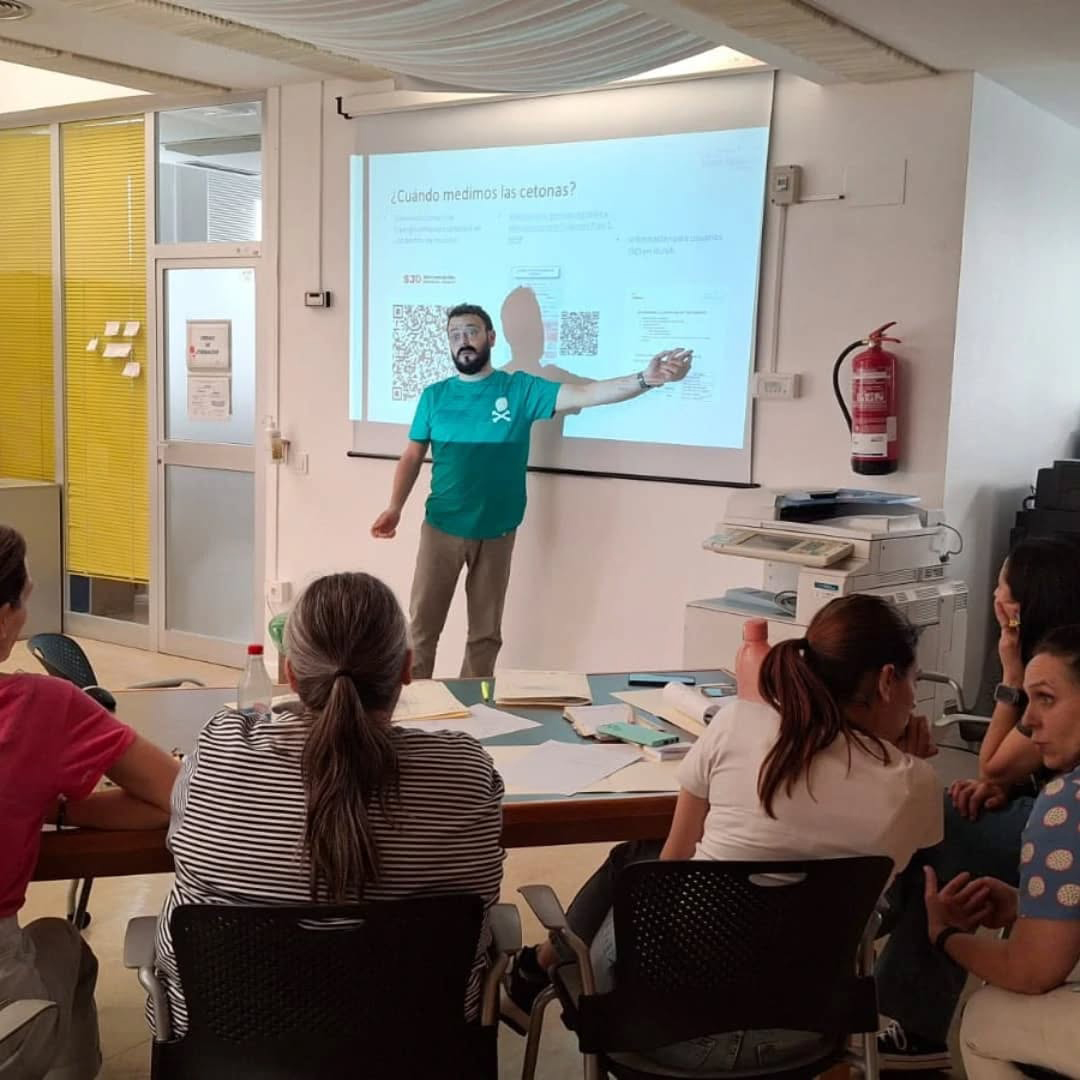 Adirmu participó activamente en el Curso de Formación para Enfermería Escolar en Diabetes celebrado en el Hospital Morales Meseguer
