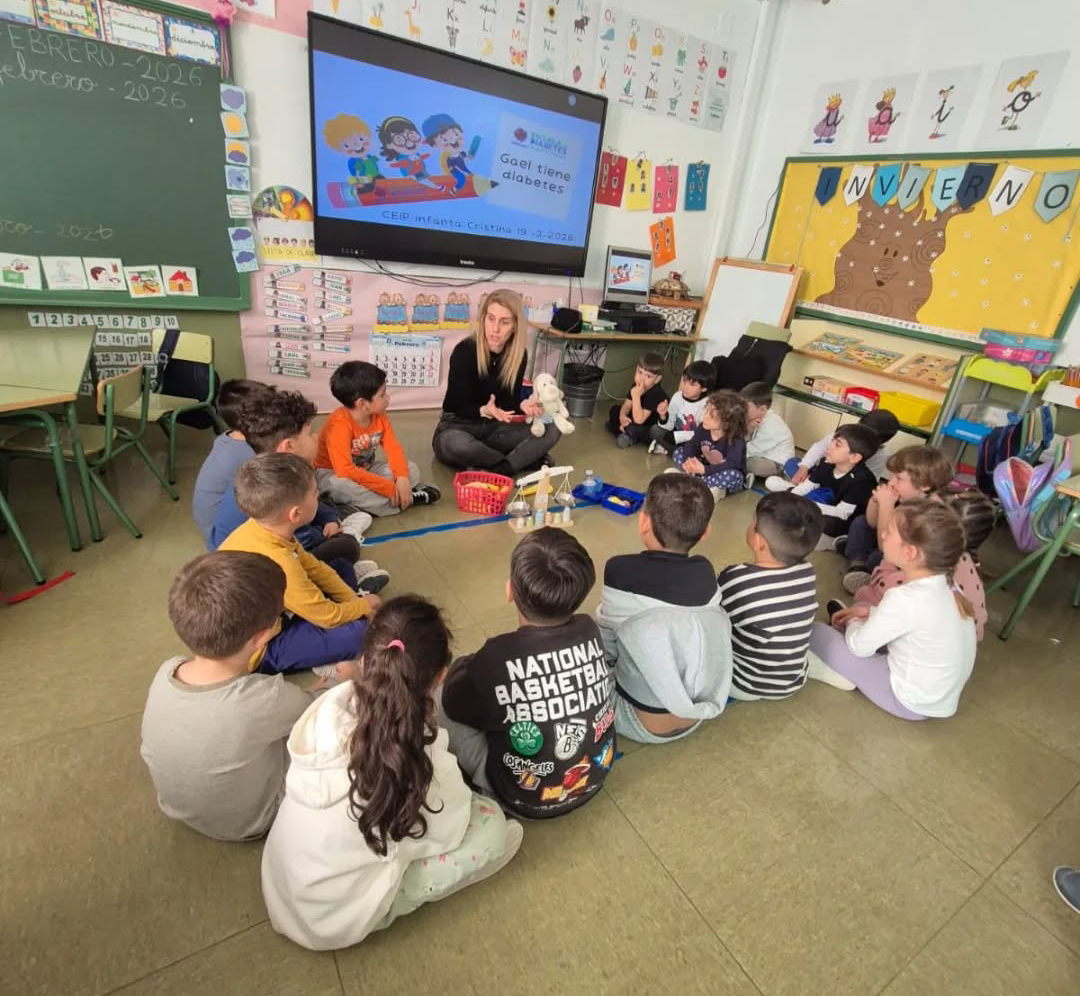 ADIRMU visita el CEIP Infanta Cristina para sensibilizar sobre diabetes