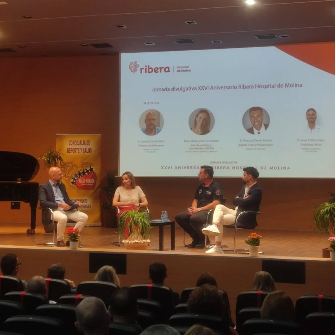 ADIRMU participa en la jornada “Pantallas y Mentes en Formación” del XXVI Aniversario del Hospital Ribera de Molina