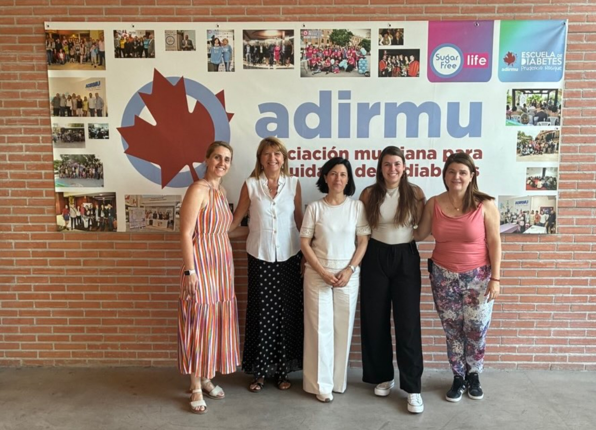 ADIRMU recibe la visita institucional del Colegio Oficial de la Psicología de la Región de Murcia
