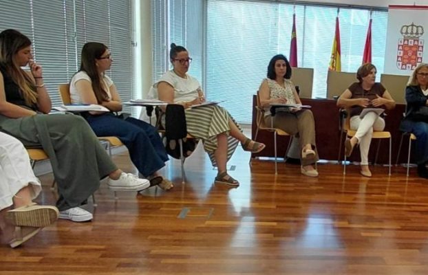 ADIRMU participa en el grupo de trabajo sobre Empleo y Formación de la Mesa de la Discapacidad en Murcia