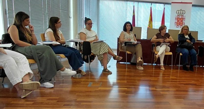 ADIRMU participa en el grupo de trabajo sobre Empleo y Formación de la Mesa de la Discapacidad en Murcia