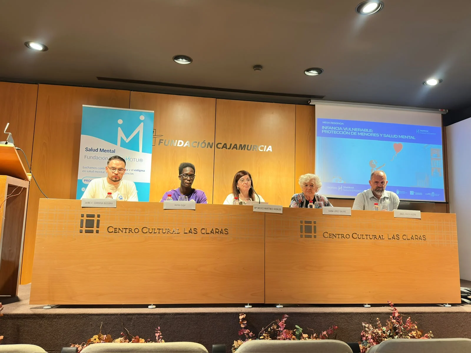 ADIRMU asistió a una mesa redonda sobre infancia vulnerable y salud mental